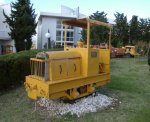 Tracteur galerie Locotracteur système Decauville - Compagnie Lilloise de moteur type CR1 - don de l'entreprise Pico à Digne en grand format (nouvelle fenêtre)