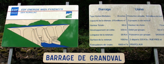 Barrage de Grandval sur la Truyère
