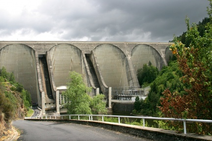 Barrage de Grandval sur la Truyère