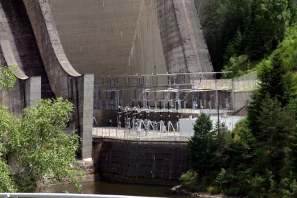 Barrage de Grandval sur la Truyère