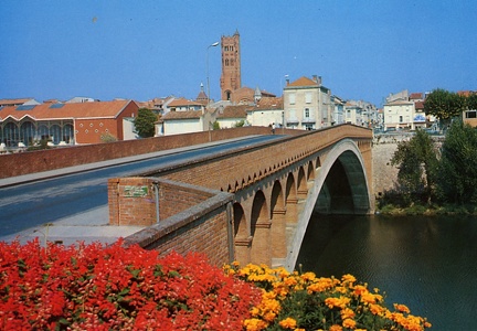 Pont de Villeuneuve-sur-Lot