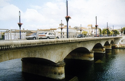 Pont de Jarnac sur la Charente