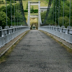 ponts suspendus