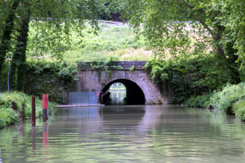 Pont sur canal